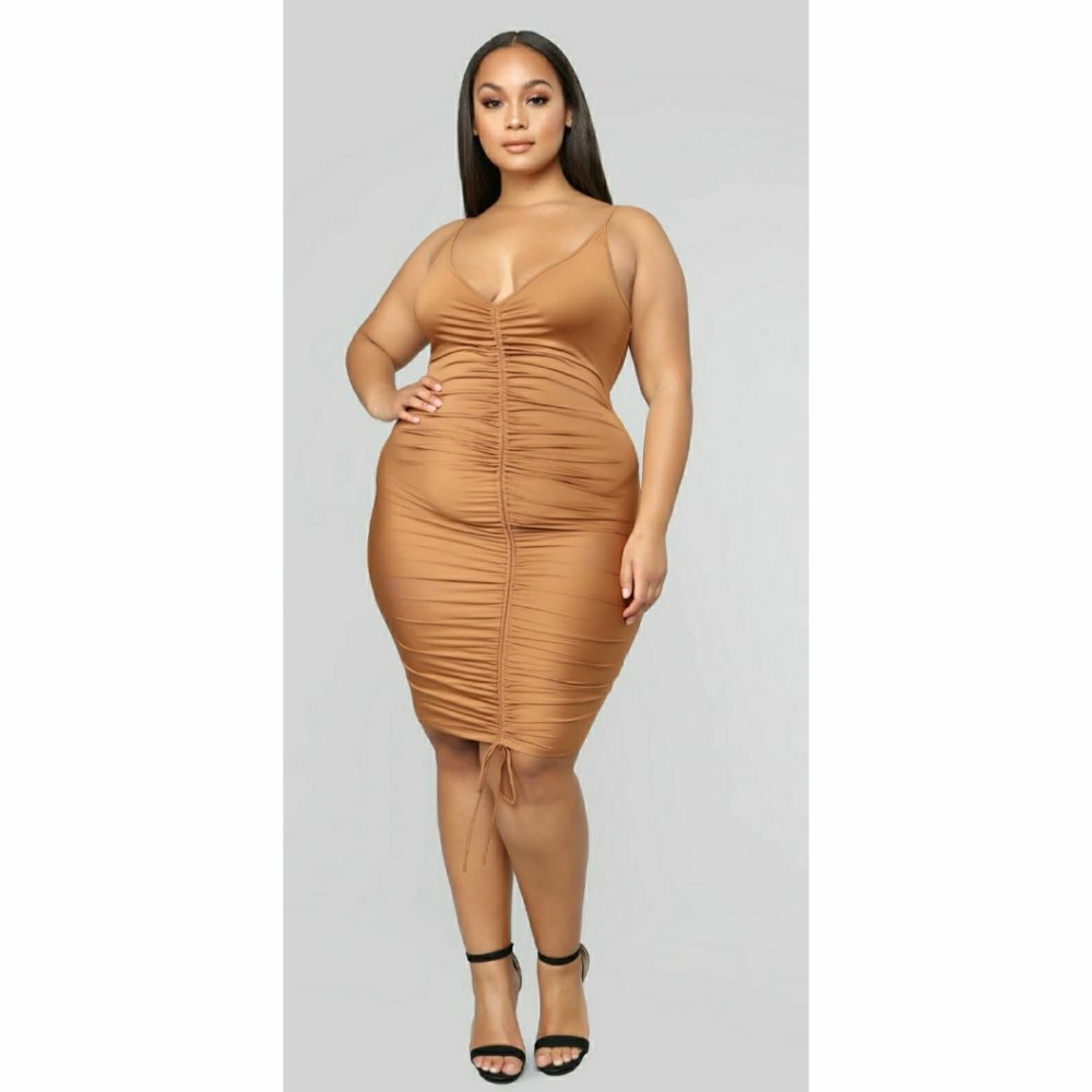 💋 Sexy Coral Plus Ruched Mini Dress